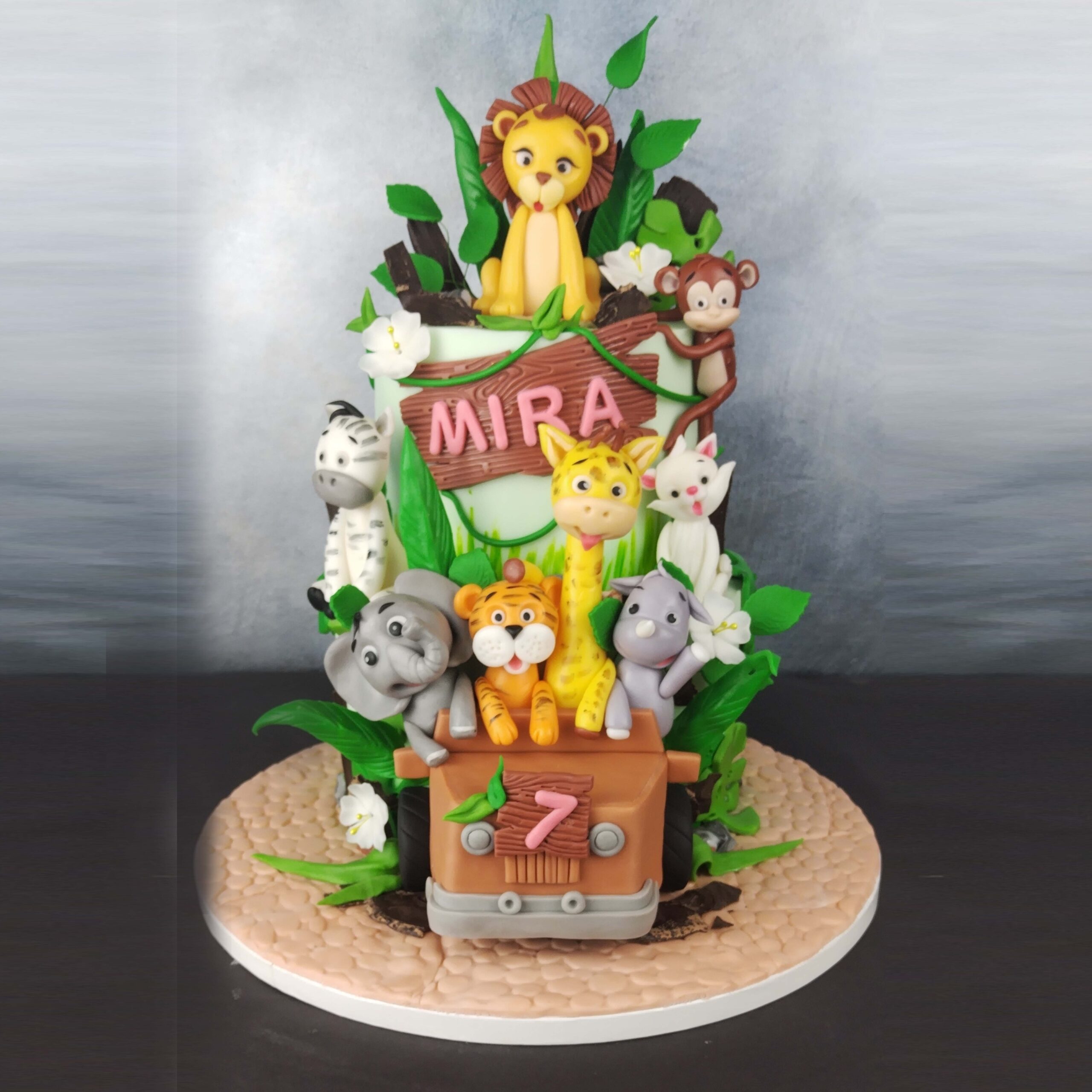 Jungle and Zoo Animal cake Toppers / Edible Sugar Cake Decoration | eBay