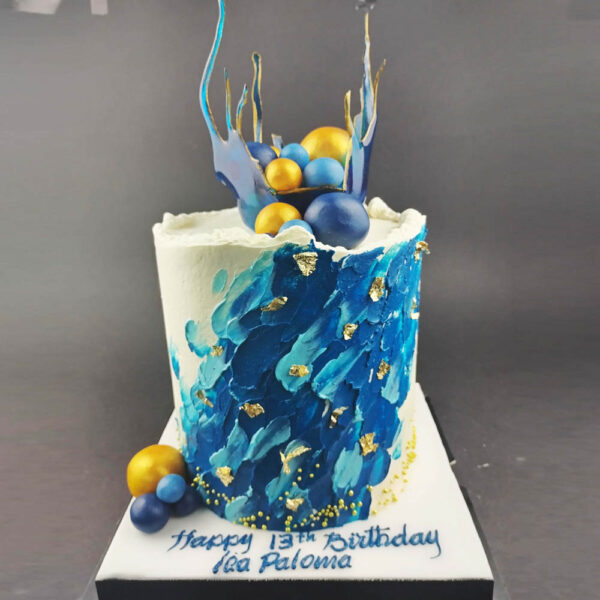Blue Elegant Cake