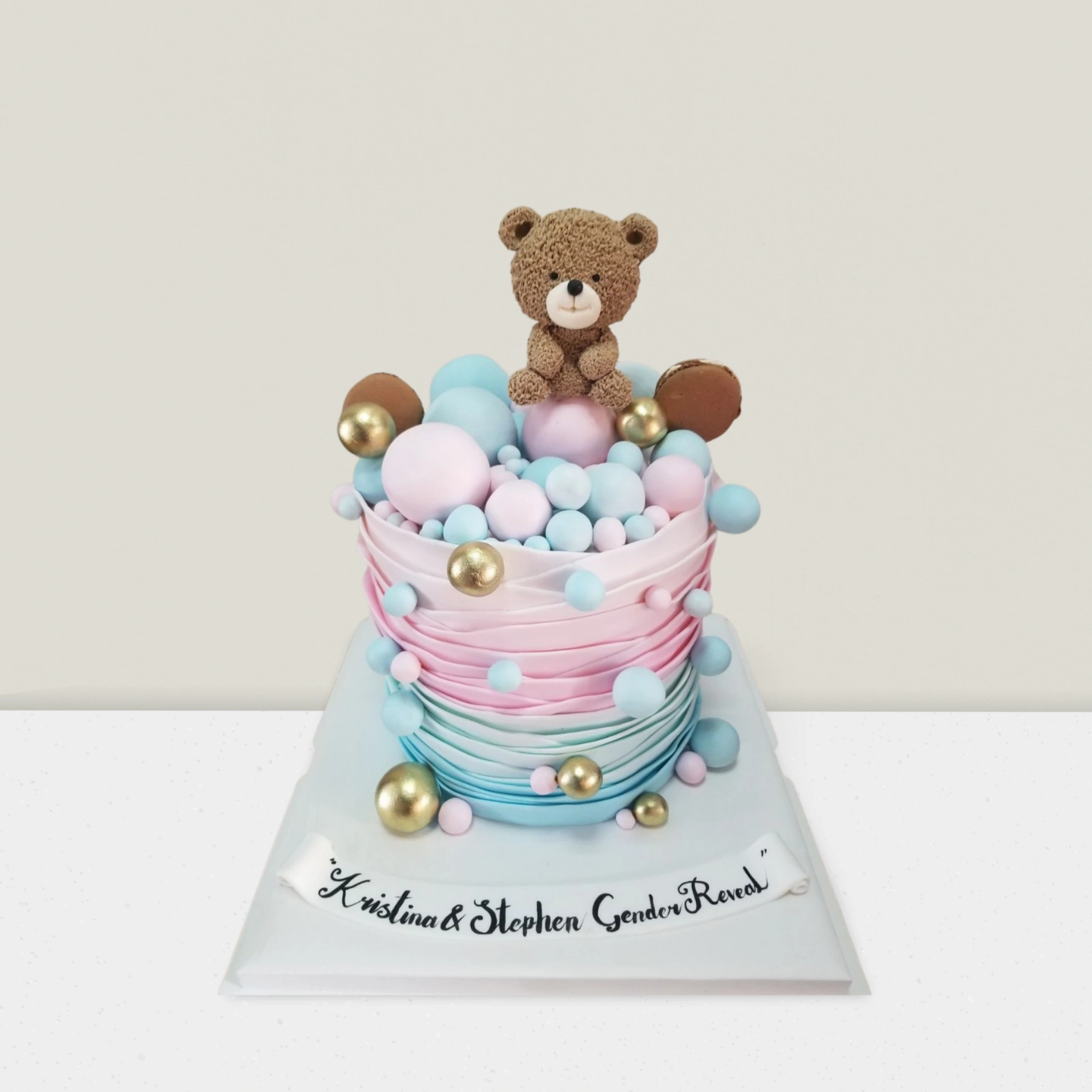 Blush & Sky Fondant Reveal Cake - Ideal for Gender Reveal Celebrations