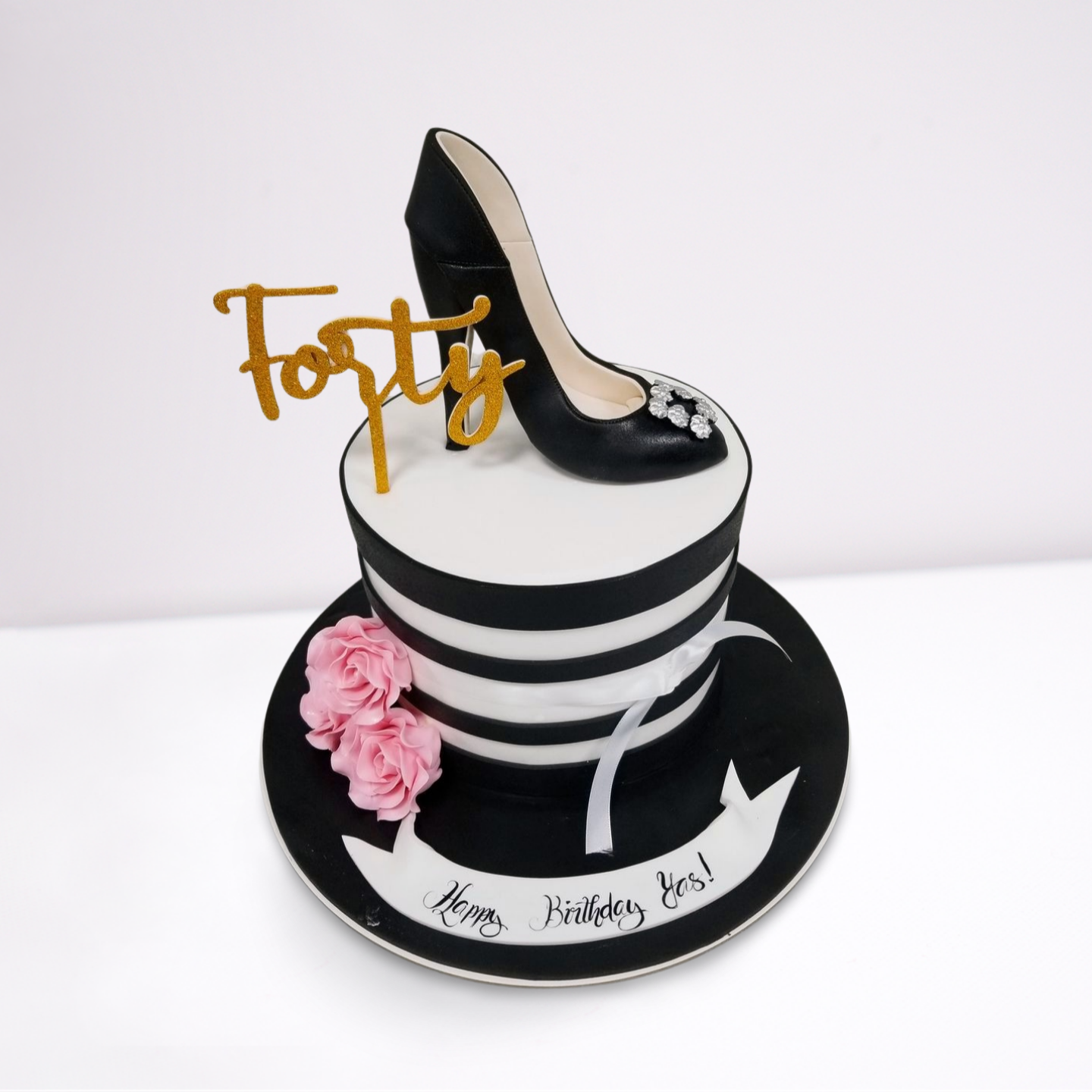 Fashion Brand Elegant Shoe and Box Cake with Pink Flower ? Chic and Stylish